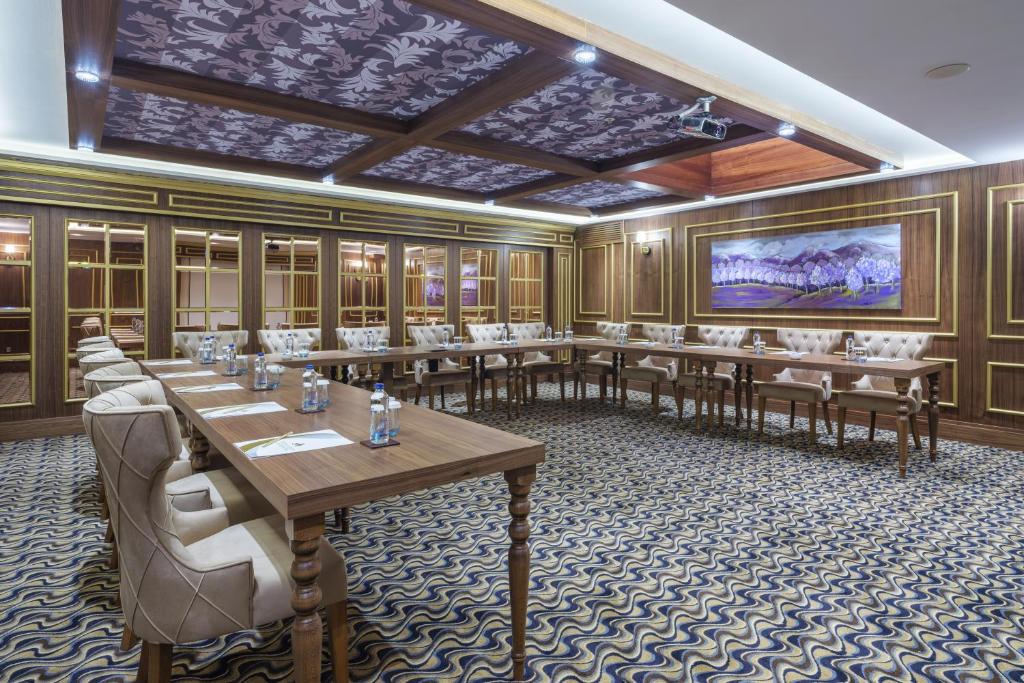 Meeting room / ballrooms