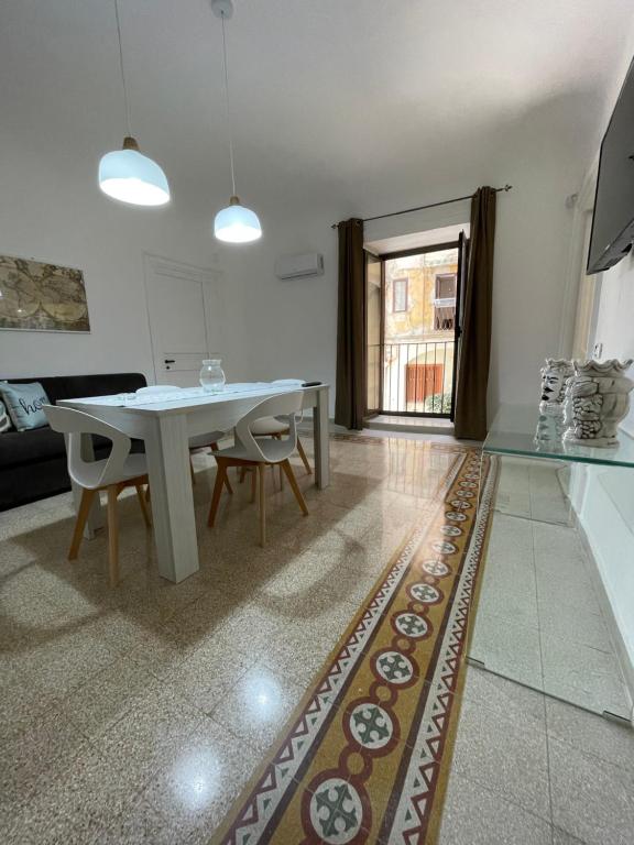 Dimora Sant Agostino LUXURY Maximum Theater, Palermo