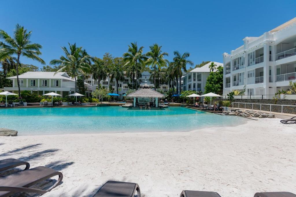 Beach Club Palm Cove 2 Bedroom Luxury Penthouse photo