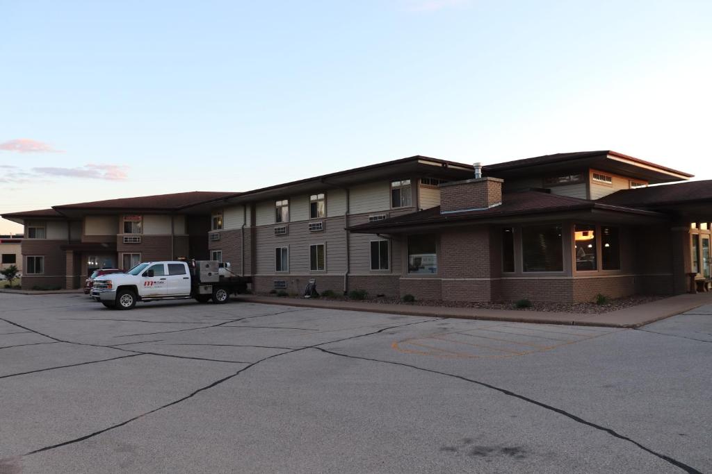 Prairie Inn Holmen La Crosse Area photo