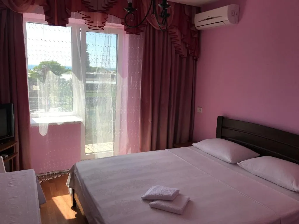 AVRORA, hotel in Zatoka