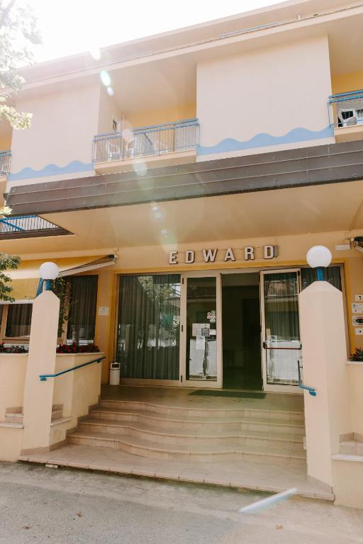 Hotel Edward - 3