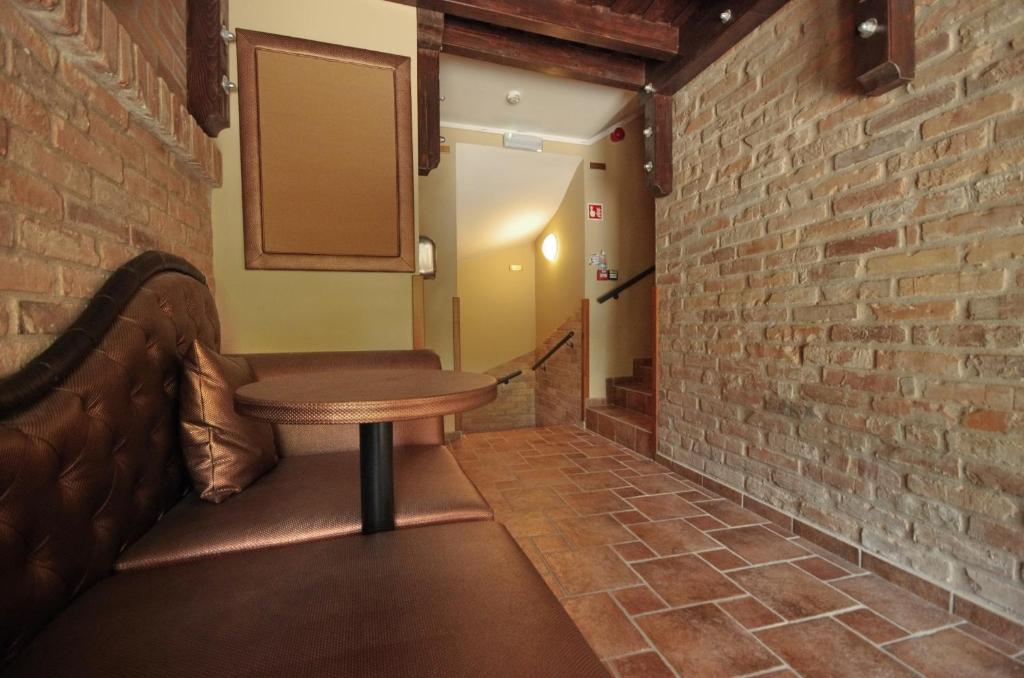 Varfurdo Panzio Gyula