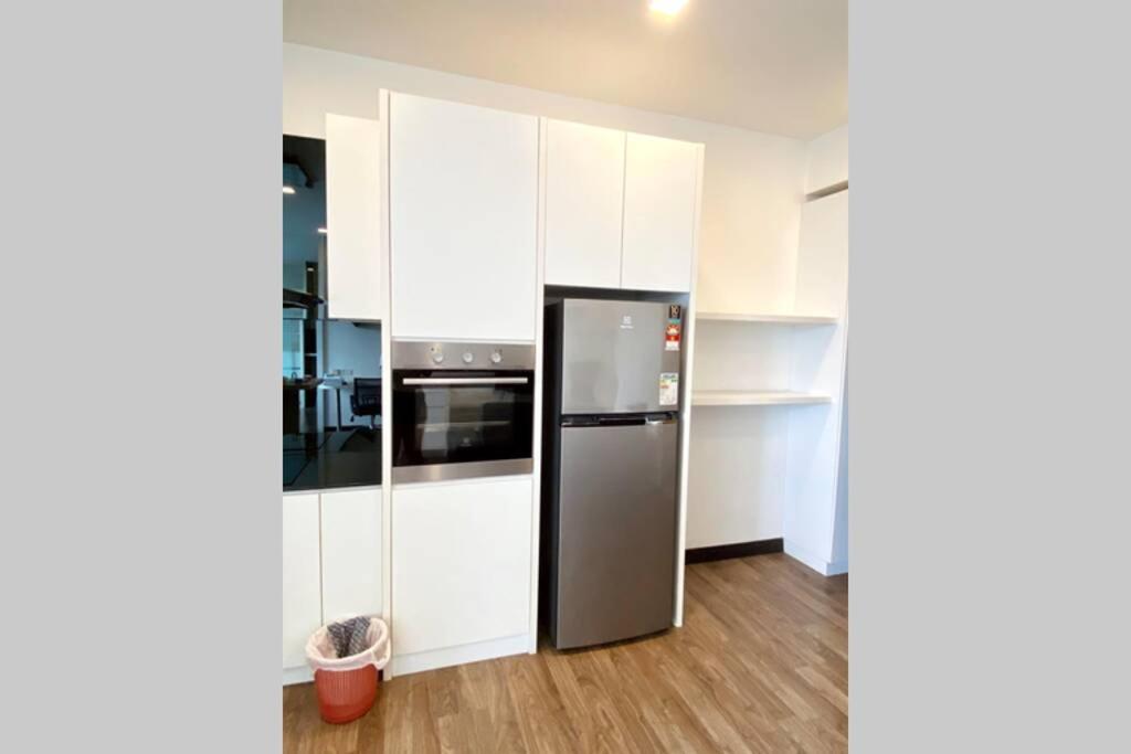 Landmark Residence 2, GreenView, Less Noise, Free WiFi with TvBox, Free Parking, Near Kajang, Cheras photo
