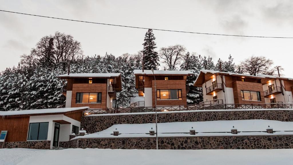 Crystal Hill Resort photo
