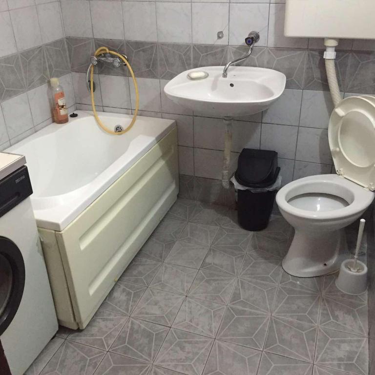 HOSTEL EMI photo