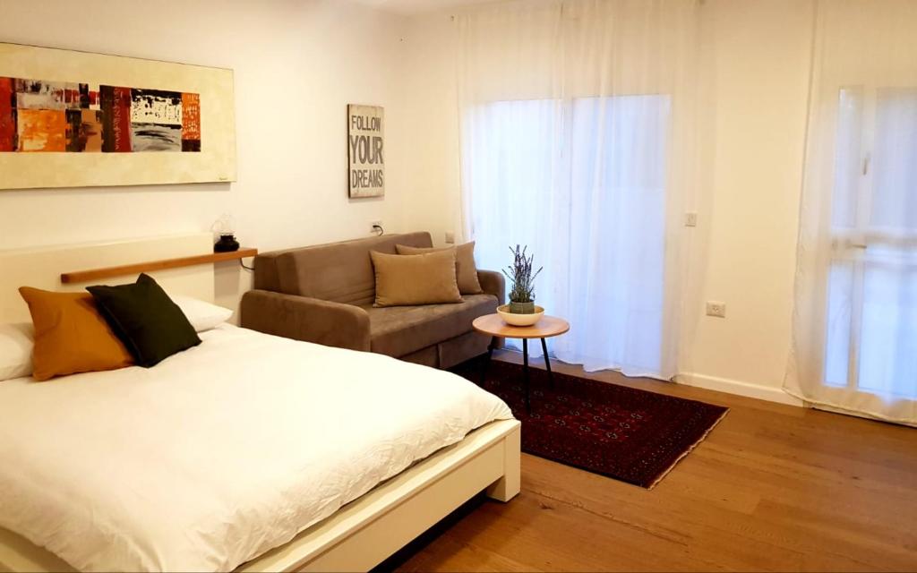 Rene — Hotel in Lehavot HaBashan