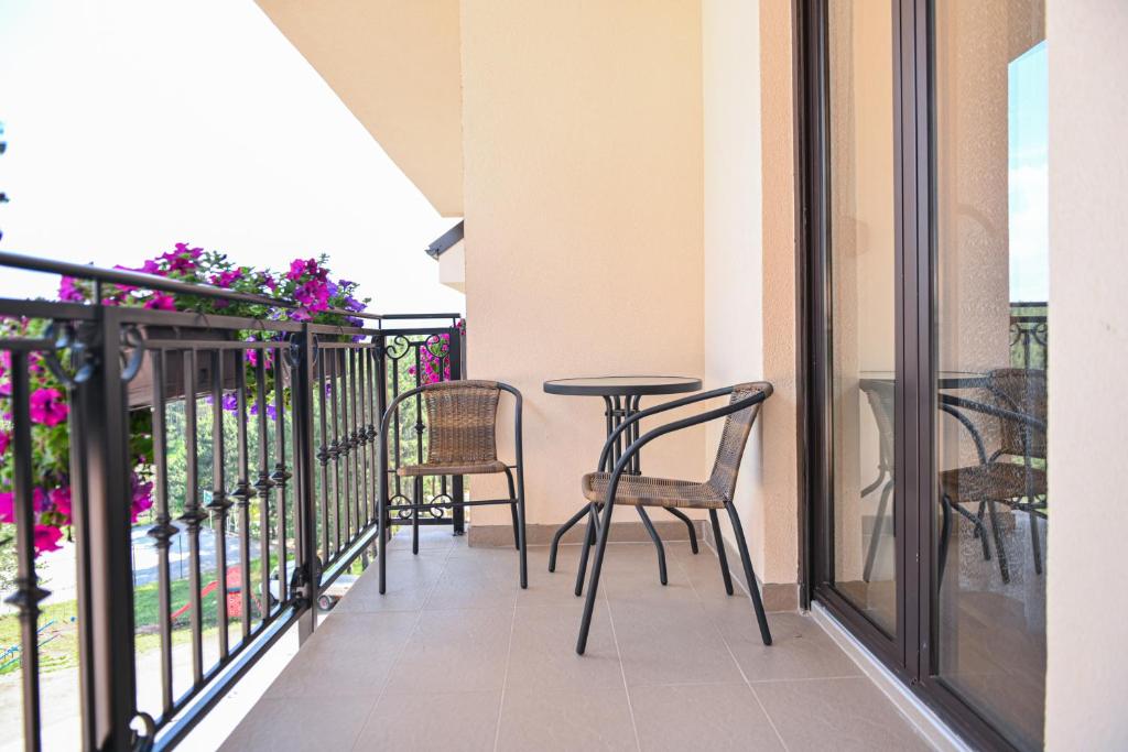 NIDEHO Estate Apartmani photo