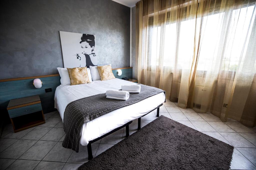 Piccolo Hotel Allamano Beinasco book your hotel with ViaMichelin