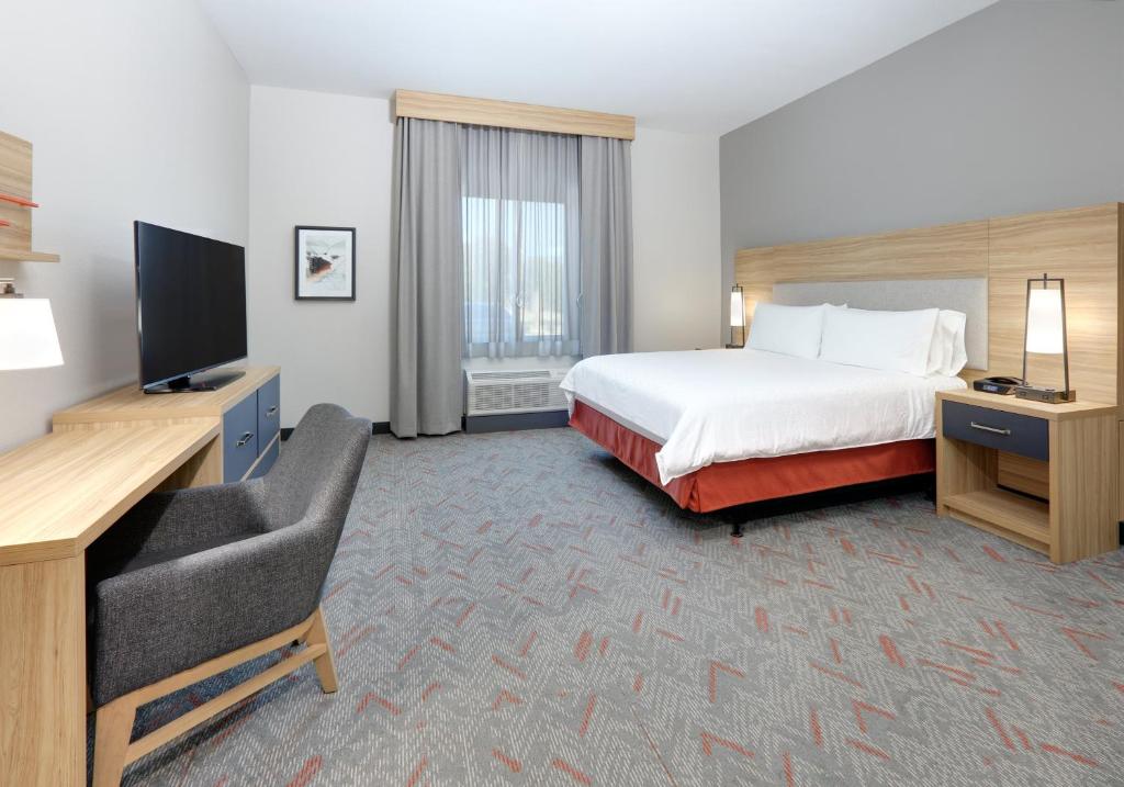 Candlewood Suites DFW West - Hurst photo