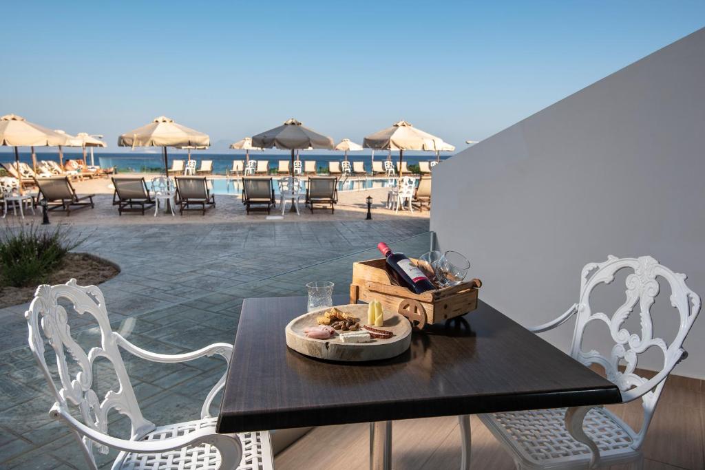 Royal Bay Suites — Restaurant & bars in Kefalos, South Aegean