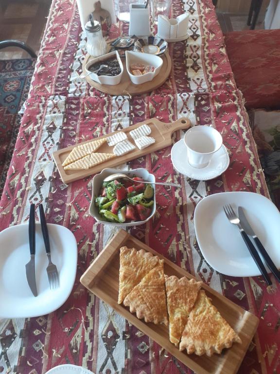 Mini-Hotel Sara Talyan and Tours photo