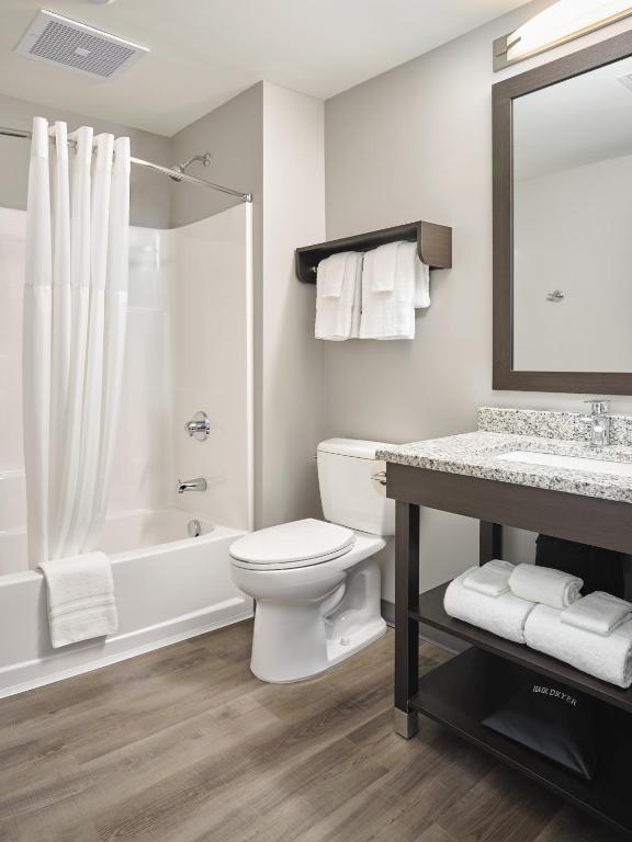 stayAPT Suites Raleigh-Durham/RTP photo