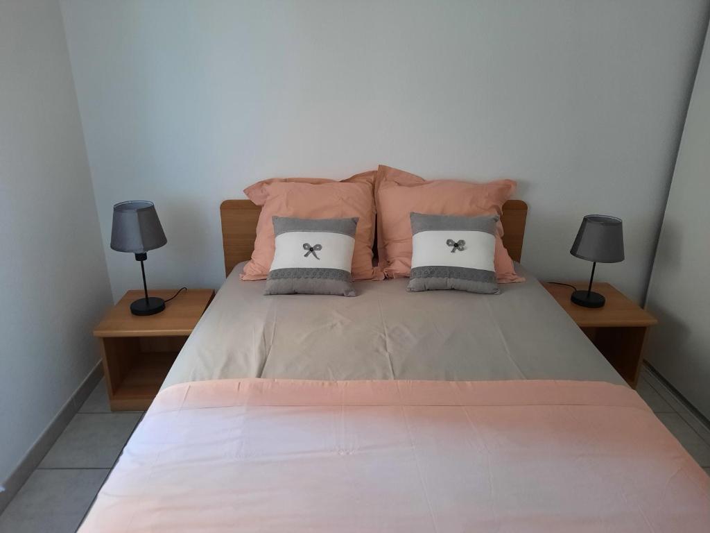 joli F2 46m2 menton centre, balcon,parking - 1