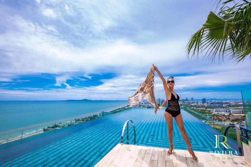 Riviera Jomtien by Hello Pattaya 2 photo