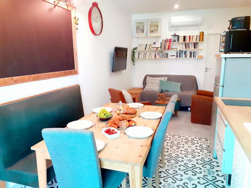 Esprit Bistrot / Rent4night Grenoble, Grenoble