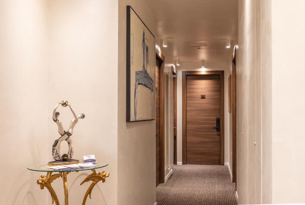 Aiello Hotels - Centrale photo