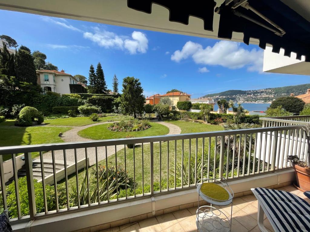 3 Pieces confort climatise vue mer 4 personnes a Saint-Jean Cap Ferrat a proximite de monaco et men 전경