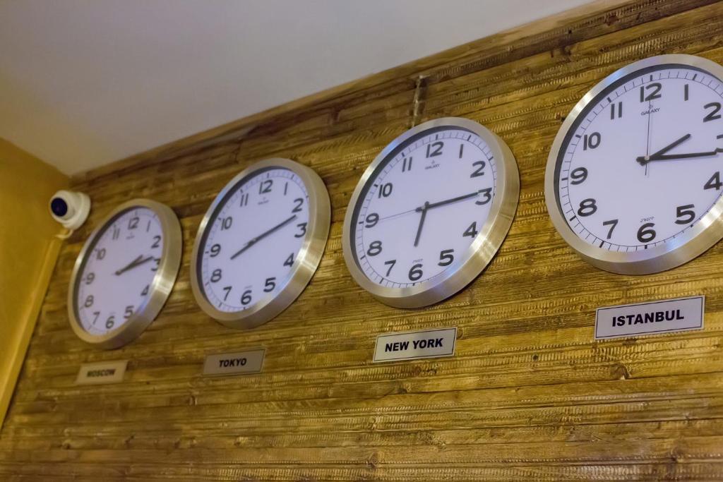 フロント・ロビー