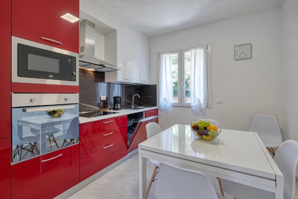 La Sensa Apartments - 3