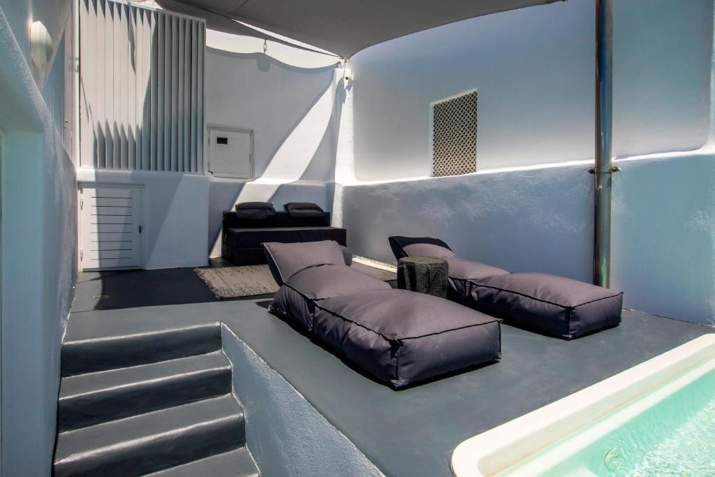 Santorini Delux photo