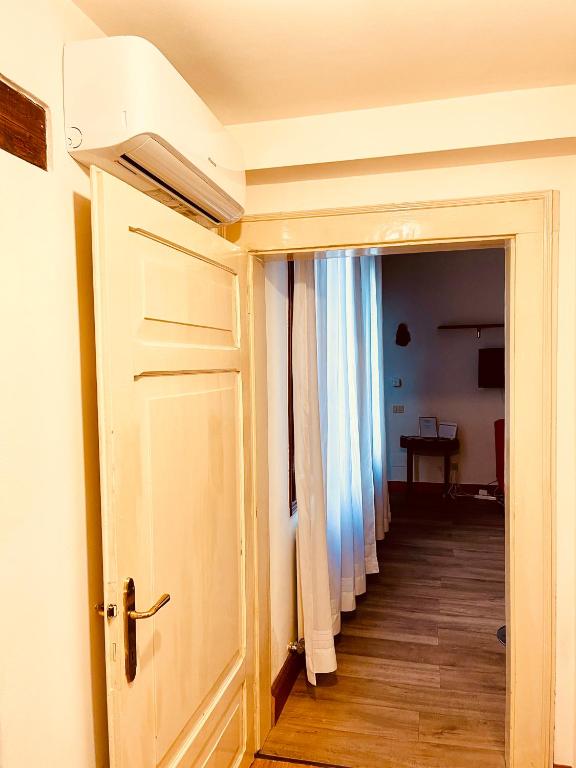Hesperia Apartment photo