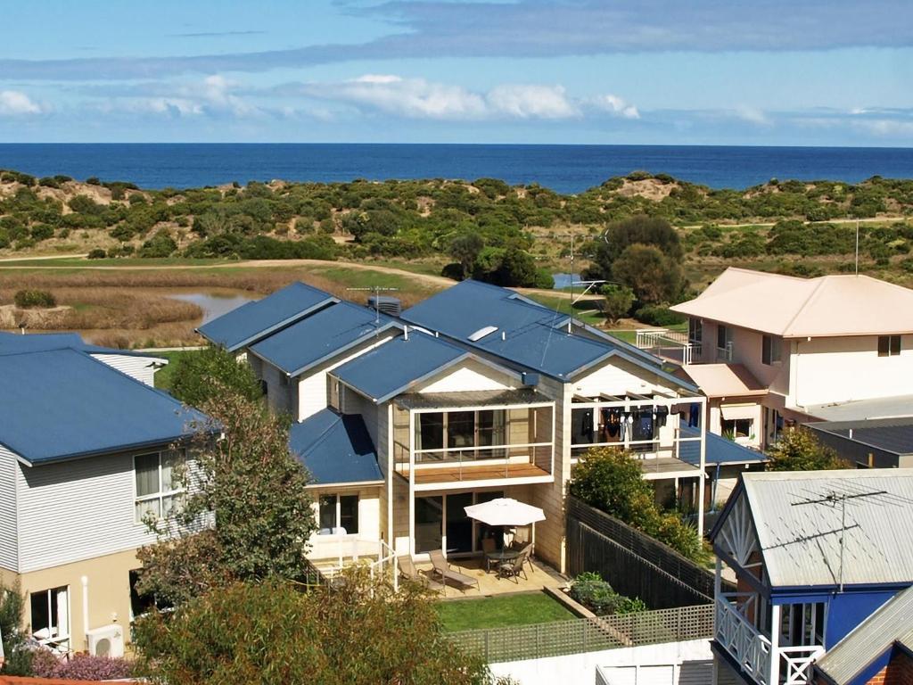 Esplanade Frontage 219a, Torquay