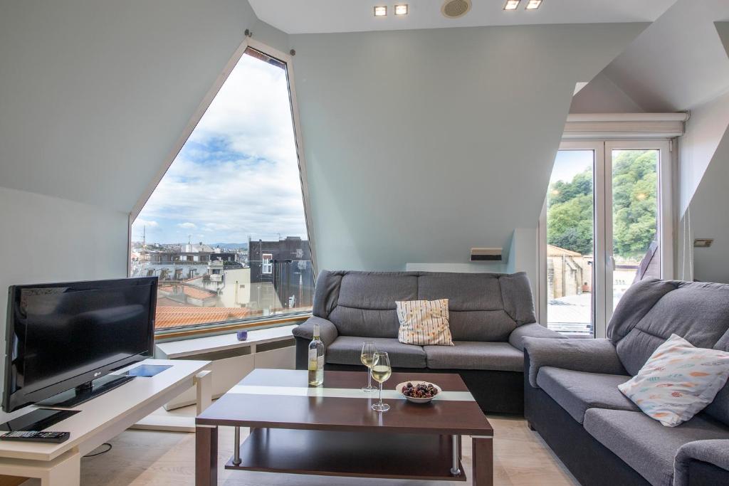 LUXURY DUPLEX PENTHOUSE WITH TERRACE-OLD TOWN - 1
