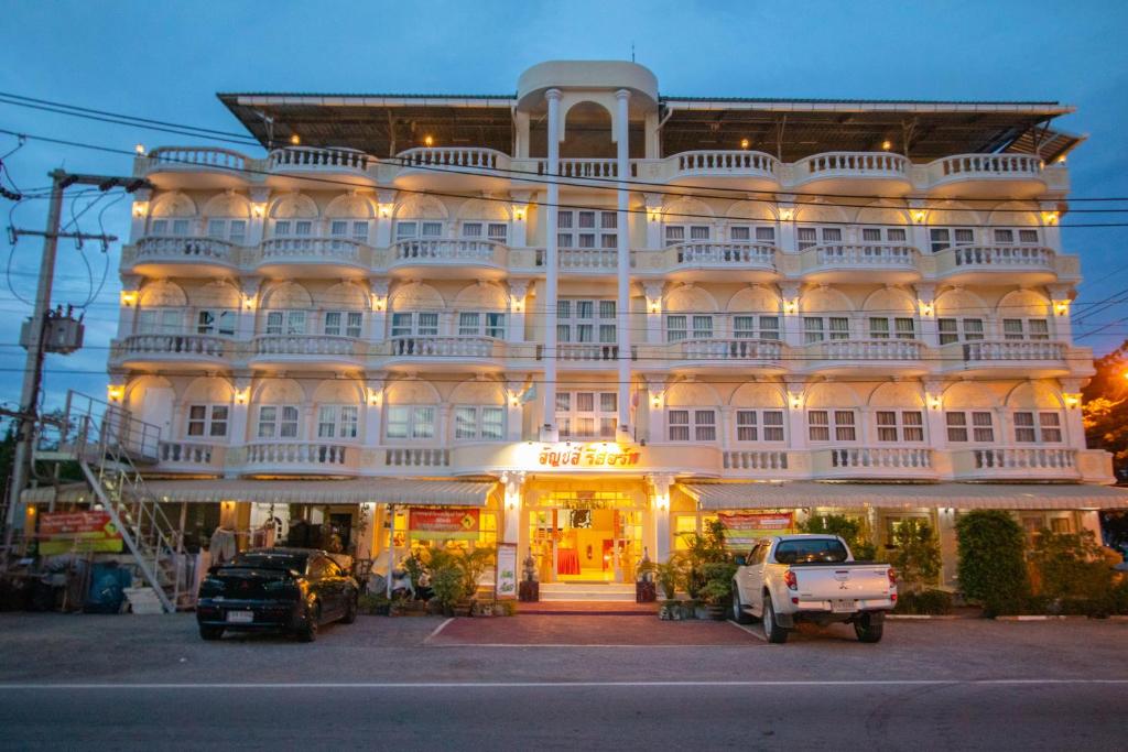 Anchalee Resort photo