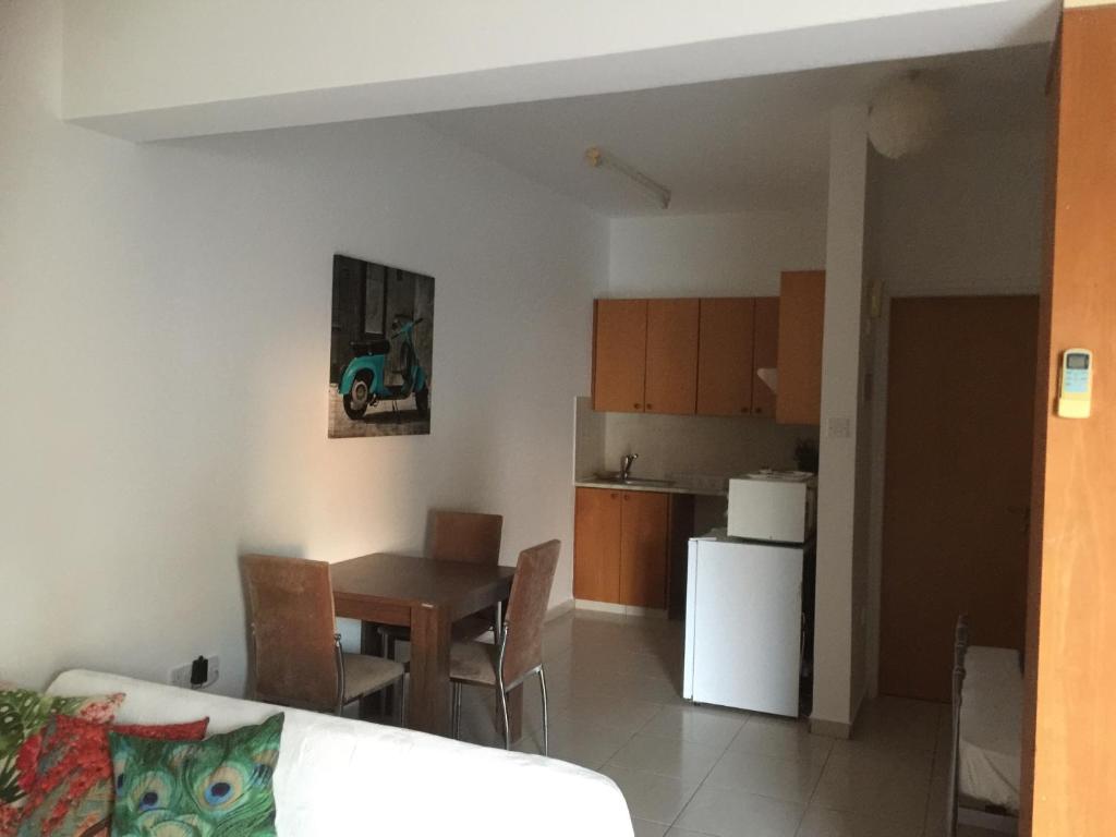 Davi's Studio Apartment, Pafos