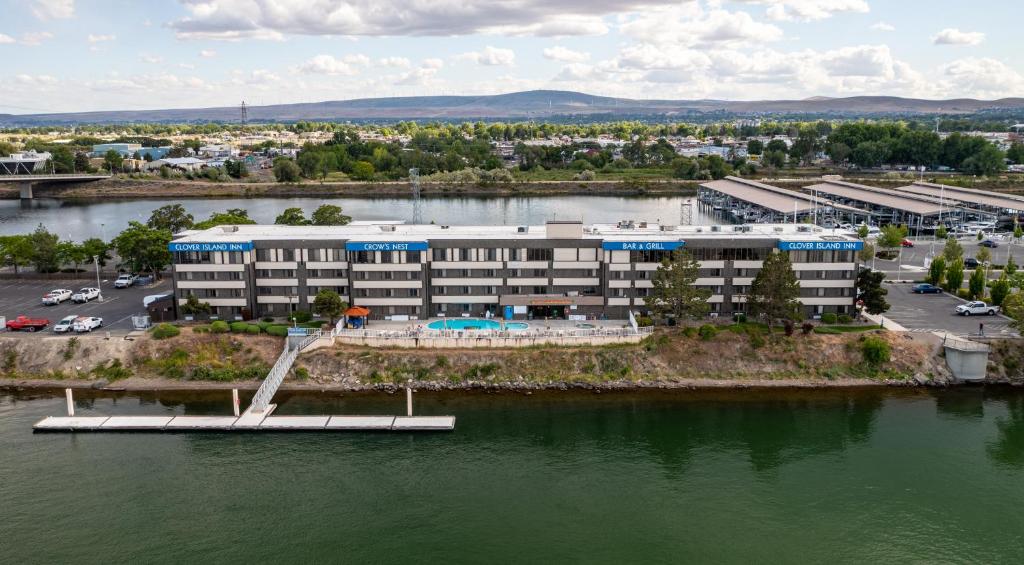 Clover Island Inn, Kennewick