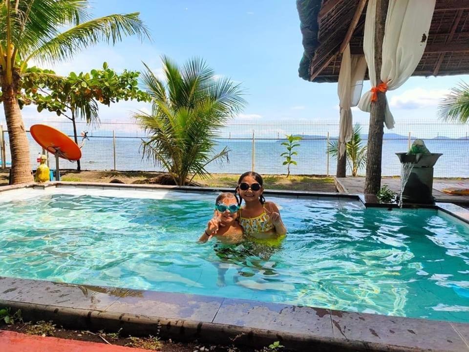 BALAYAN Beach House with dipping pool & jacuzzi photo