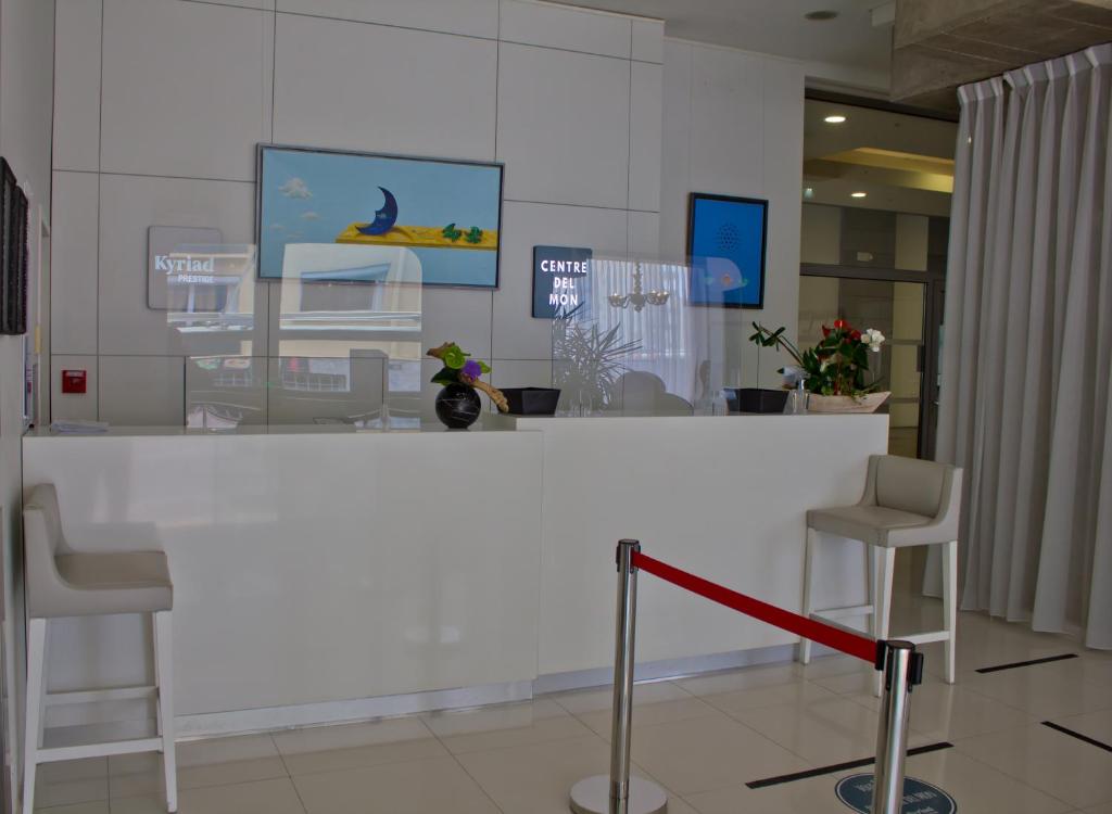 Kyriad Prestige Perpignan Centre Del Mon photo