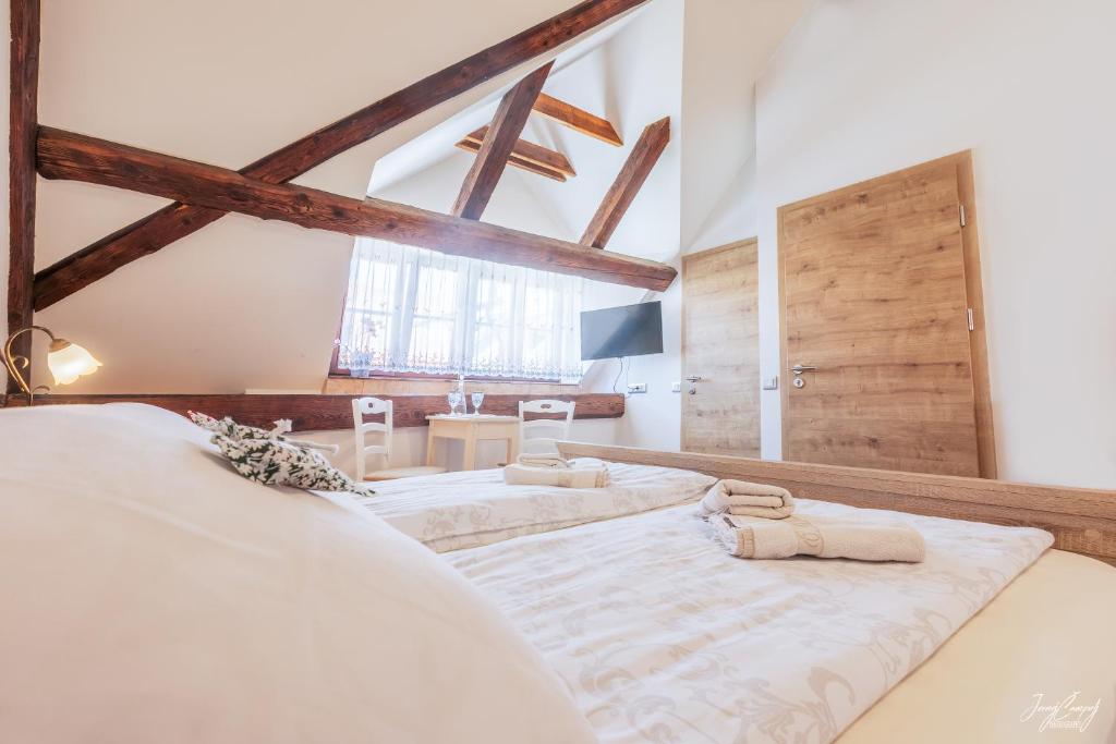 Hisa Linhart, Hotel & Restaurant photo