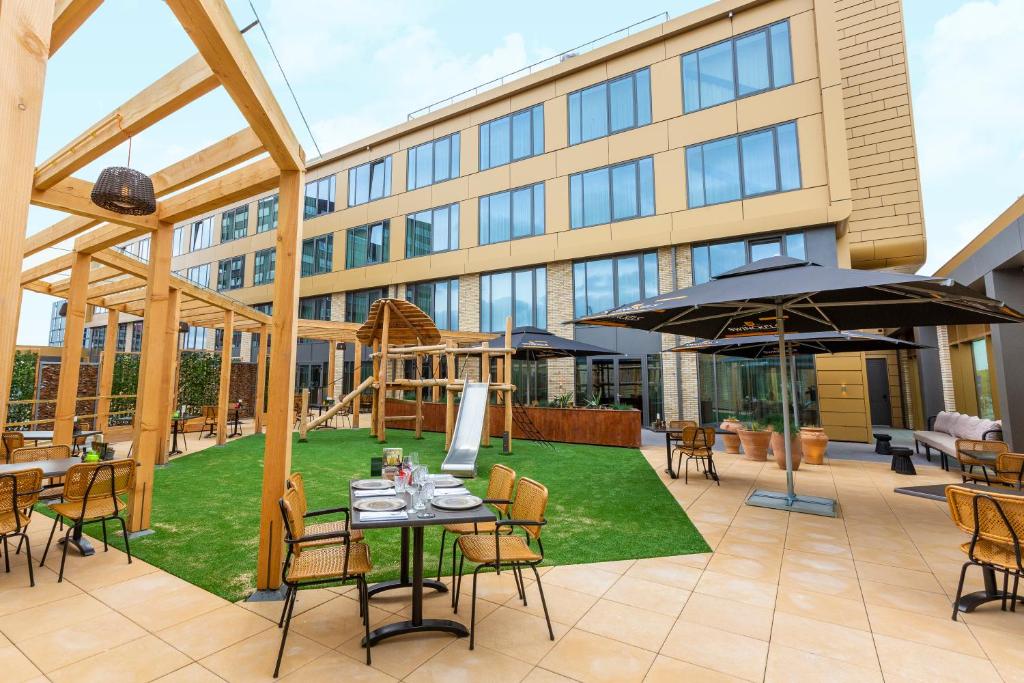 Fletcher Hotel-Restaurant ByZoo Emmen photo
