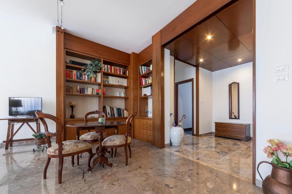 GetTheKey Silvani Apartment - 4