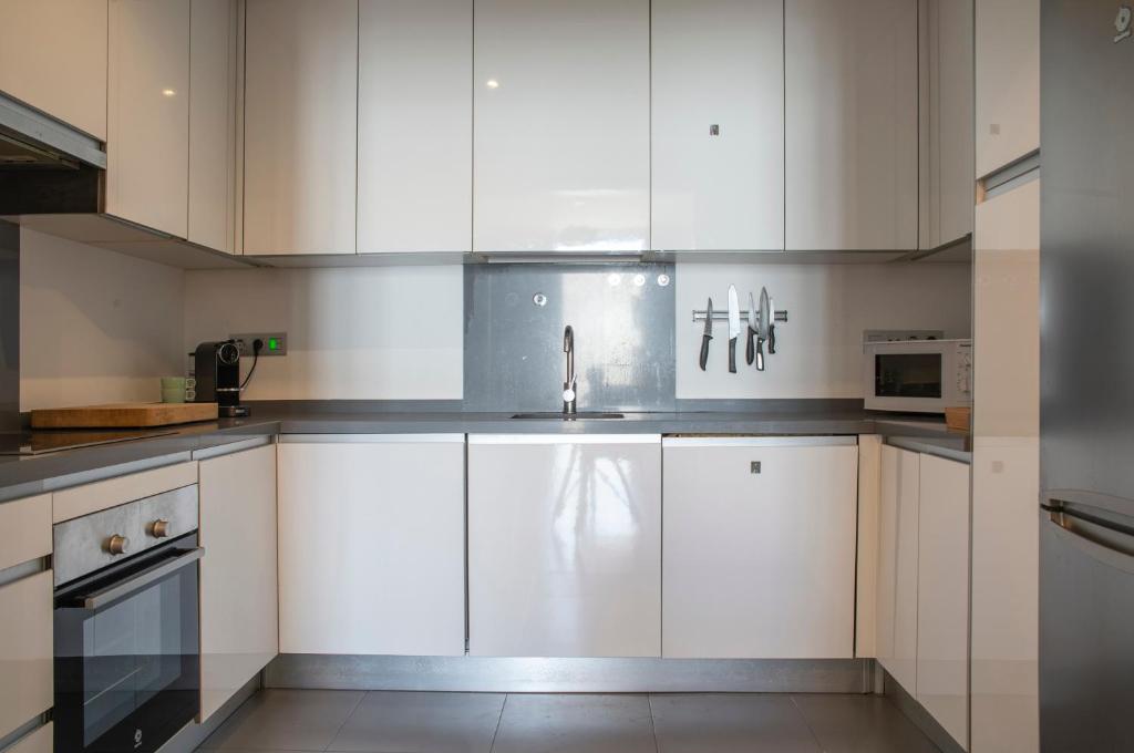 Sebastian Souviron 18 con Parking by Pineapple Homes - 4
