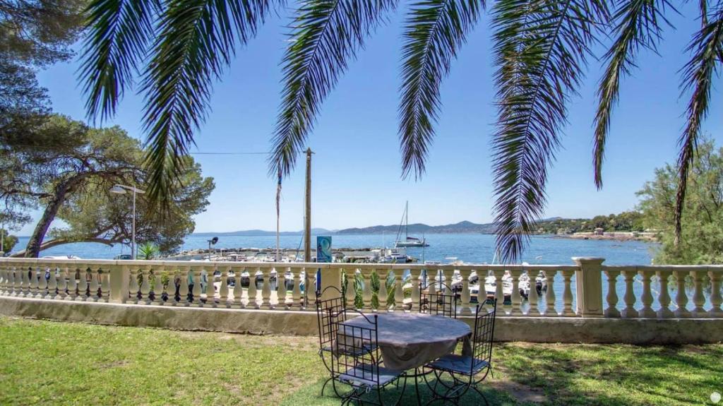 Duplex T3 Boulouris Pieds dans l eau - 5