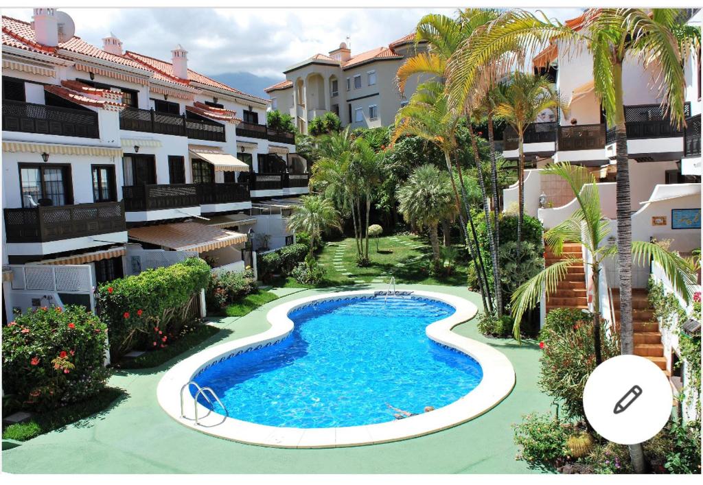 Apartamento con jardin y piscina B — Hotel in Tenerife