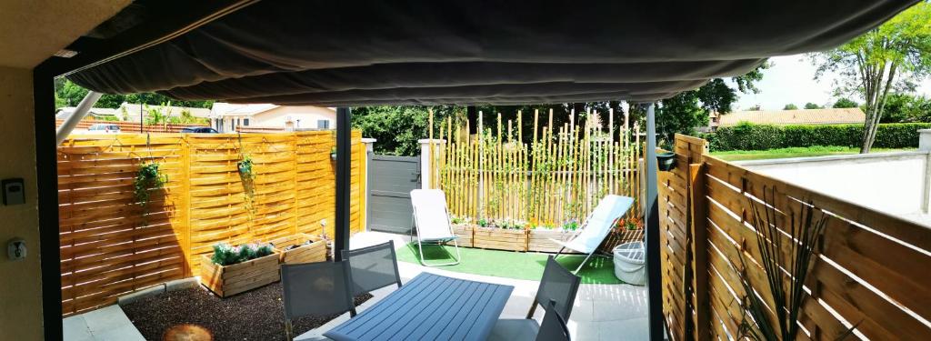STUDIO MEZZANINE 2/3 Personnes - 1