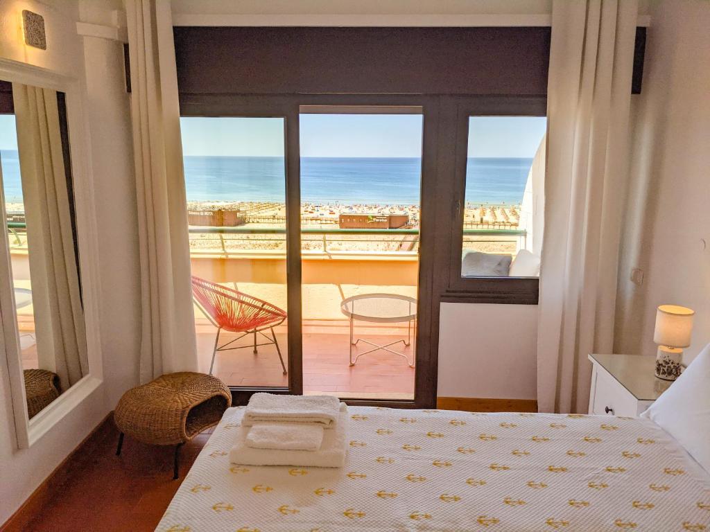 Seasun Vacation Rentals - OCEAN — Hotel in Vila Real de Santo Antonio