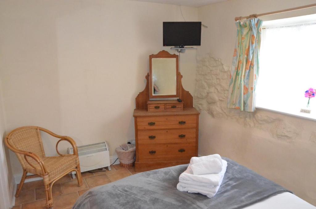 The Royal Oak Inn, Dunsford photo 7