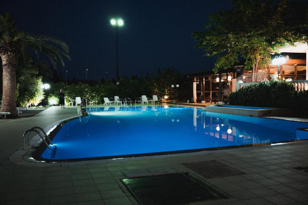 Villa Olympia photo