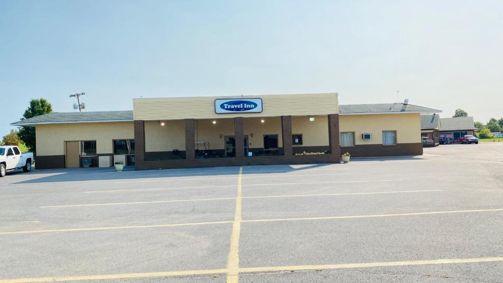 Travel Inn — Hotel in Marston (MO)