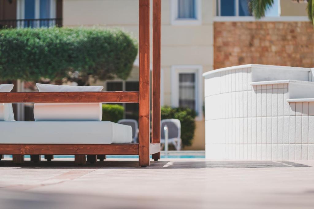 スイミングプール