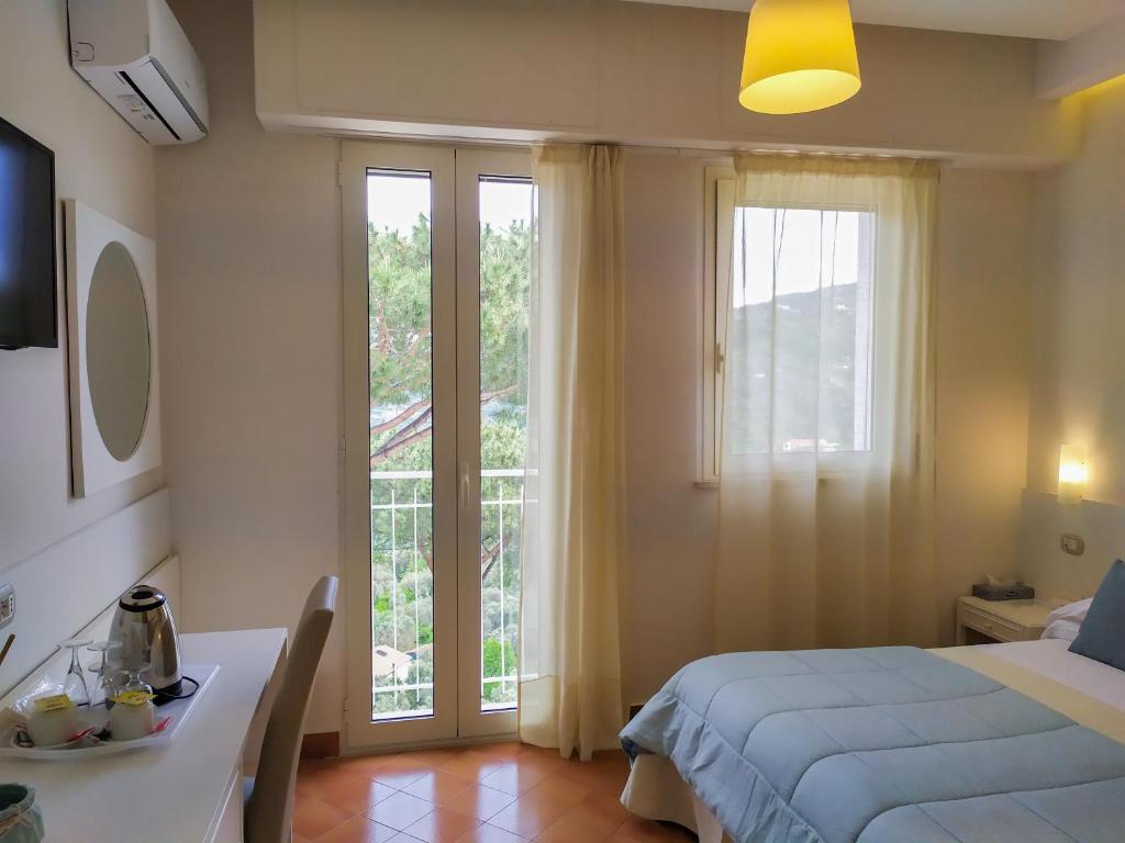 Hotel Villa Fiorita - 3