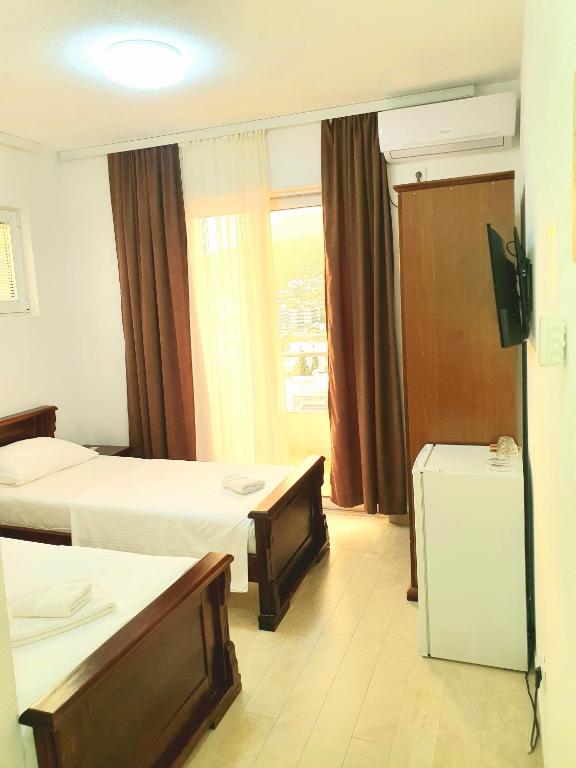 Hotel Ajla photo
