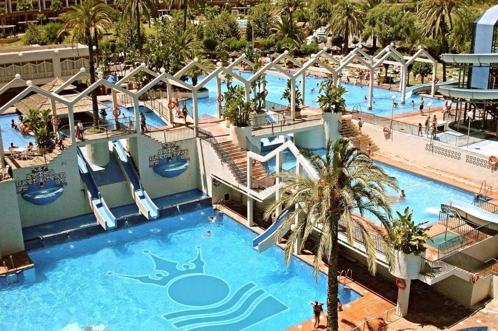 Beachfront Complex - El Rincón de María, Benalmádena