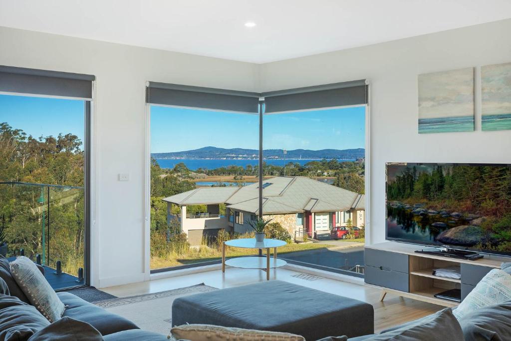 Kingfisher Retreat Eden Cove, Australia Photos, Room Rates & Promotions