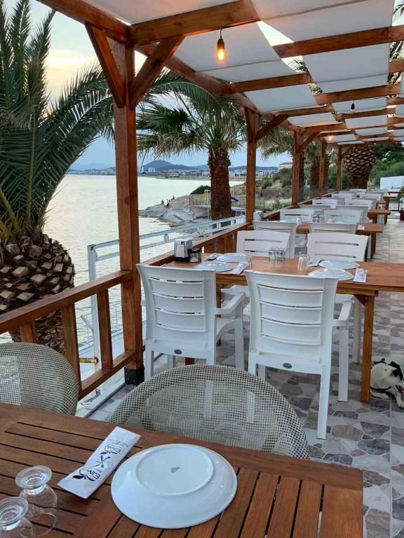 Elma Beach Bungalow photo